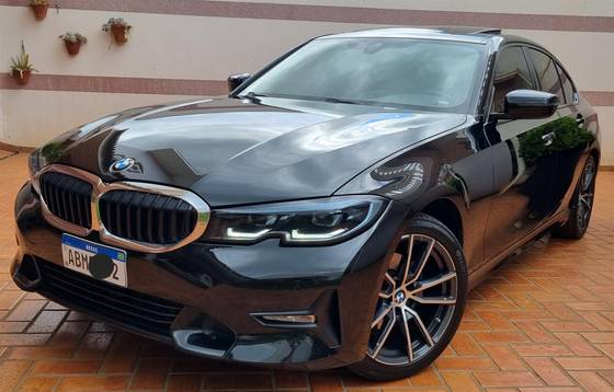 BMW 320i 2.0 16V TURBO GASOLINA SPORT GP AUTOMÁTICO